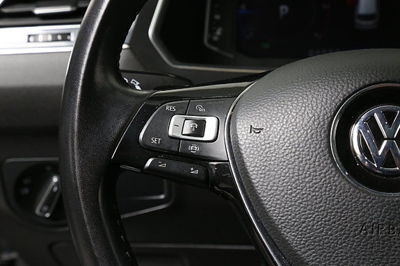 Volkswagen Tiguan Allspace 16 of 29