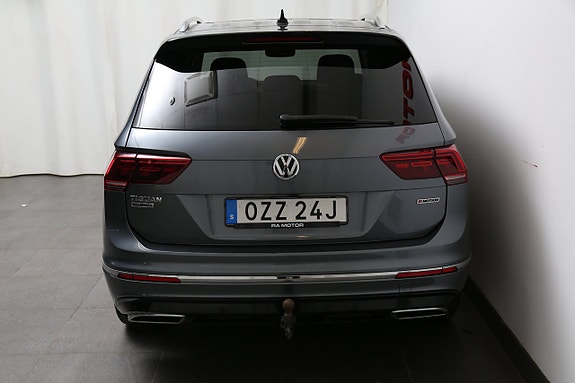Volkswagen Tiguan Allspace 7 of 29