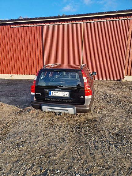 Volvo XC70 4 of 5