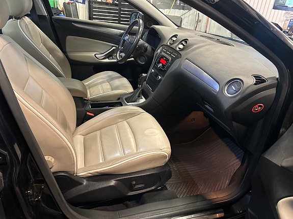 Ford Mondeo 8 of 9