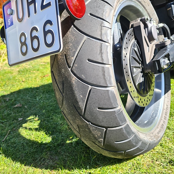 Yamaha XV1700 4 of 5