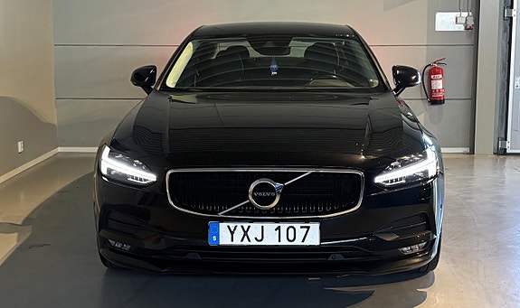 Volvo S90 3 of 19