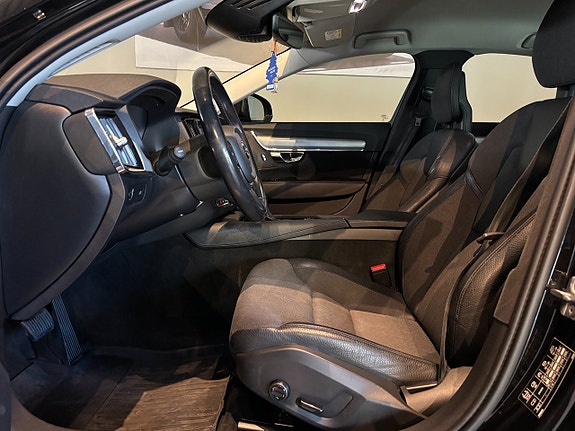 Volvo S90 7 of 19