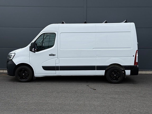 Renault Master 2 of 5