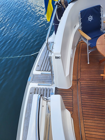 Forbina 10000 Flybridge 12 of 26