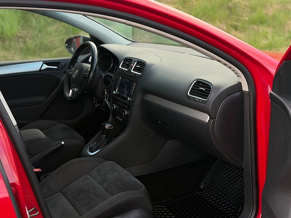 Volkswagen Golf VI 6 of 9