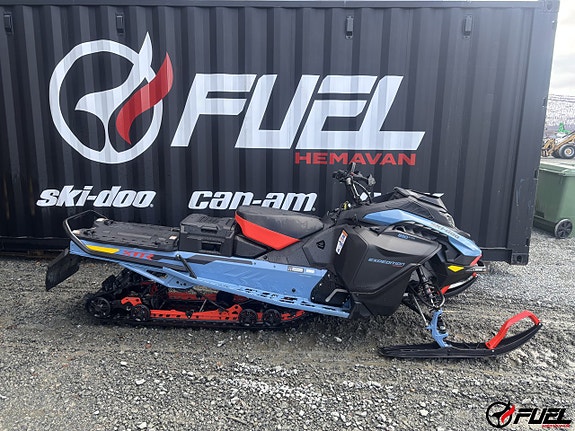 Ski-Doo Expedition Xtreme 850 E-TEC 154in3900mm 1.8in 46mm Cobra SilentD80 Electric