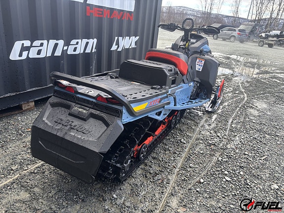 Ski-Doo Expedition Xtreme 850 E-TEC 154in3900mm 1.8in 46mm Cobra SilentD80 Electric 4 of 4