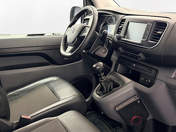Toyota Proace 18 of 30