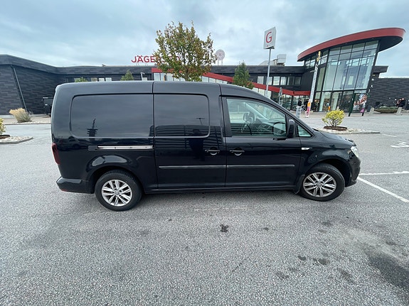 Volkswagen Caddy Maxi 4 of 5
