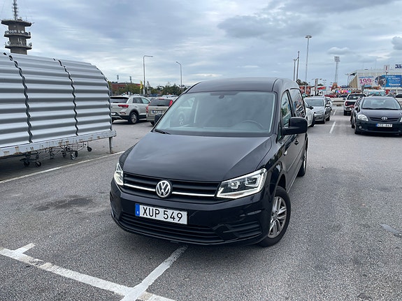 Volkswagen Caddy Maxi 2 of 5