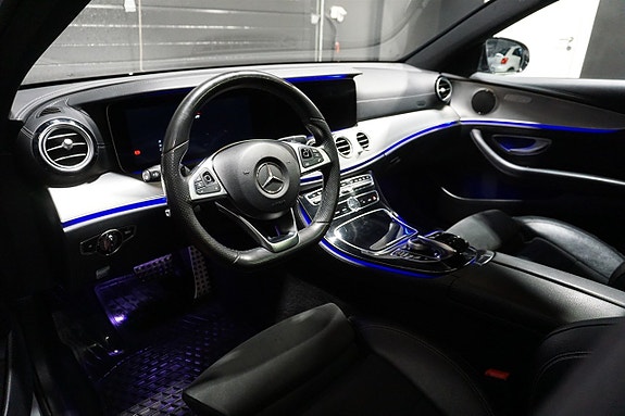 Mercedes-Benz E220 d 13 of 26