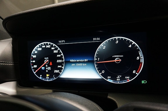 Mercedes-Benz E220 d 22 of 26
