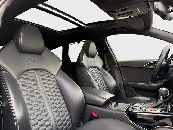 Audi RS6 30 of 30