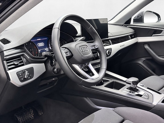 Audi A4 13 of 30