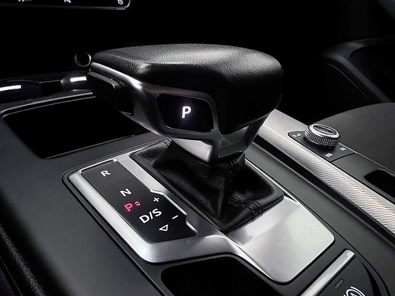 Audi A4 28 of 30