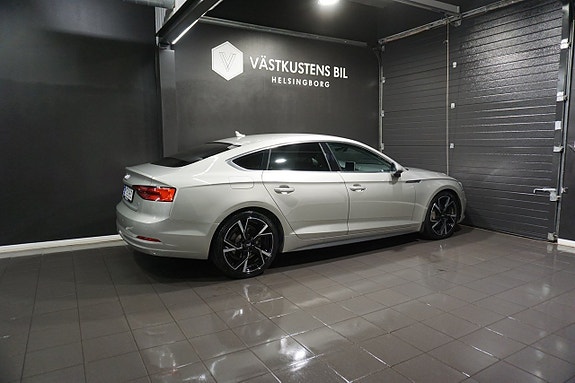 Audi A5 7 of 26