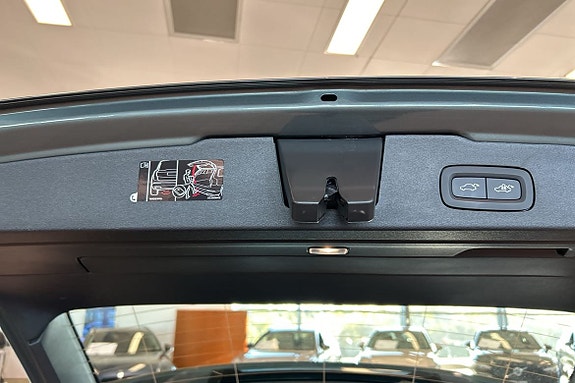 Volvo V60 16 of 30