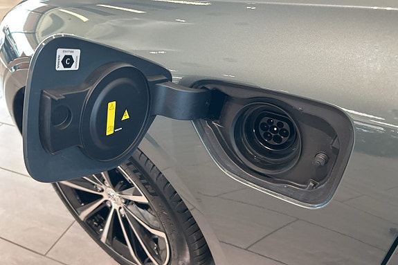 Volvo V60 23 of 30