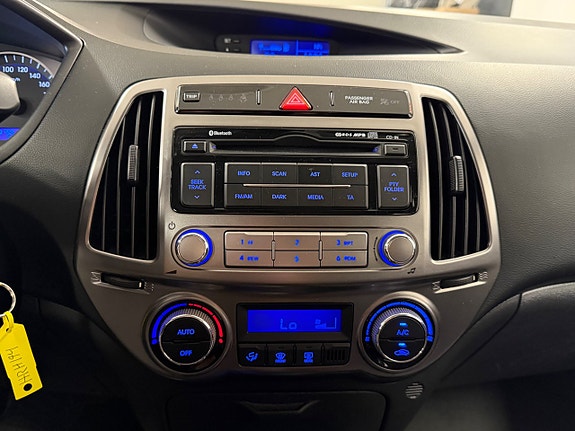Hyundai i20 23 of 27