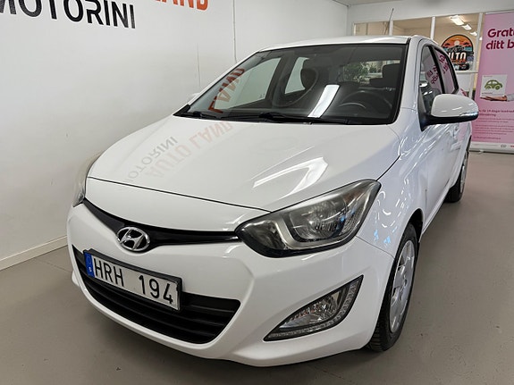 Hyundai i20 3 of 5
