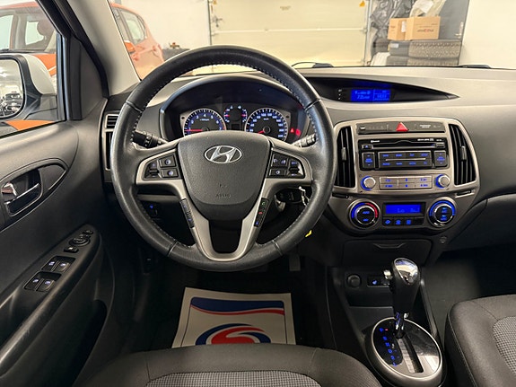 Hyundai i20 18 of 27