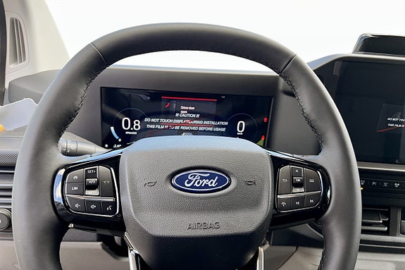 Ford Transit Custom 11 of 14