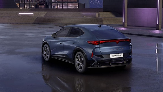 Cupra Tavascan 10 of 15