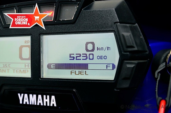 Yamaha Sidewinder BTX 153" LE 9 of 10