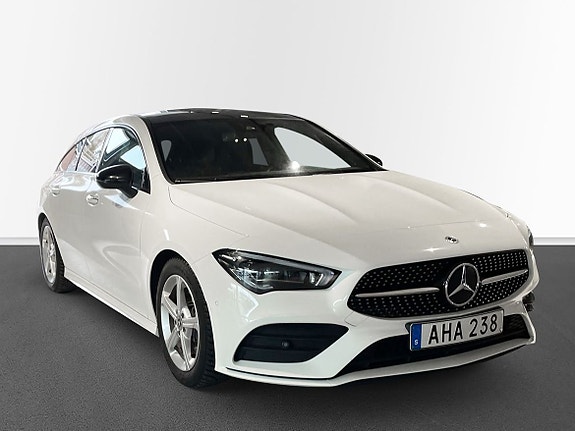 Mercedes-Benz CLA200 3 of 5