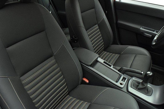 Volvo S40 10 of 13