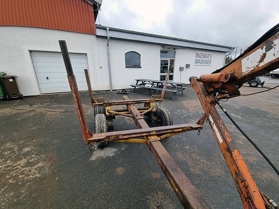 Skogsvagn med kran FMV 1600 6 of 12