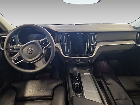 Volvo V60 Cross Country 9 of 11
