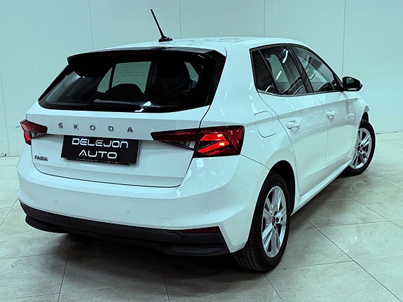 Skoda Fabia 7 of 12