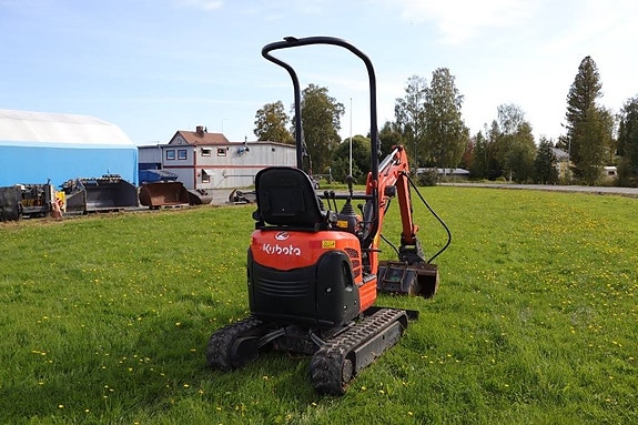 Kubota U10-3 7 of 9