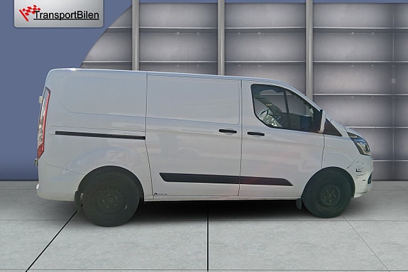 Ford Transit Custom 5 of 5