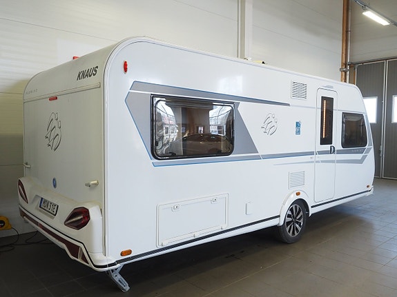 Knaus Südwind 580 UE 60 Years Edition ALDE Solcell Låga långbäddar 4 of 5