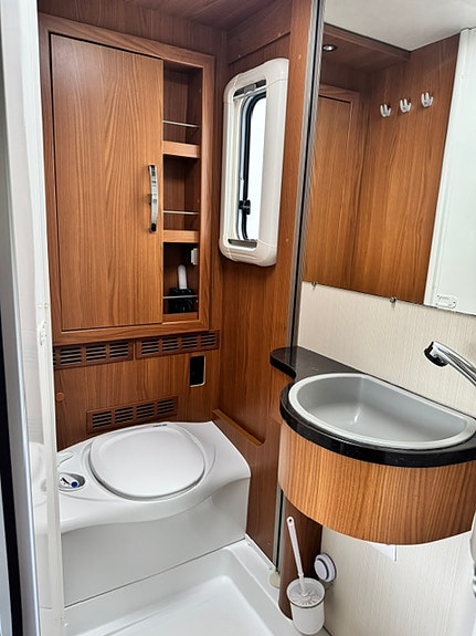 Hymer B654SL-L Star Edition 5 of 5