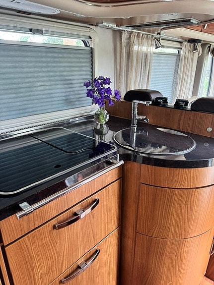 Hymer B654SL-L Star Edition 2 of 5