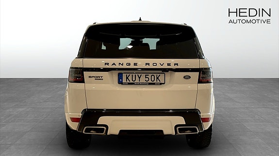 Land Rover Range Rover Sport 7 of 11