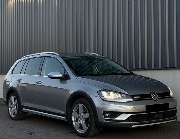 Volkswagen Golf Alltrack 5 of 5