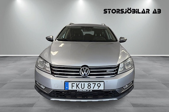 Volkswagen Passat Alltrack 7 of 18