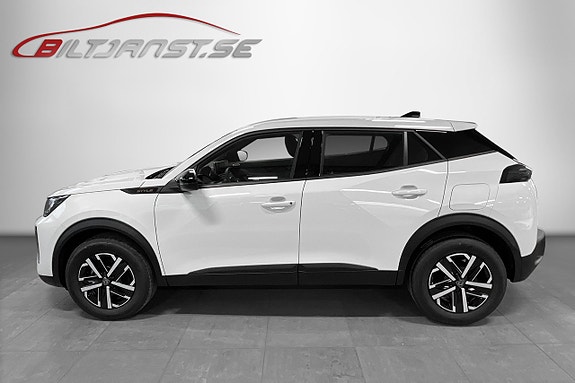 Peugeot 2008 2 of 5