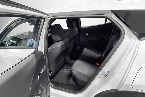 Peugeot 2008 6 of 8