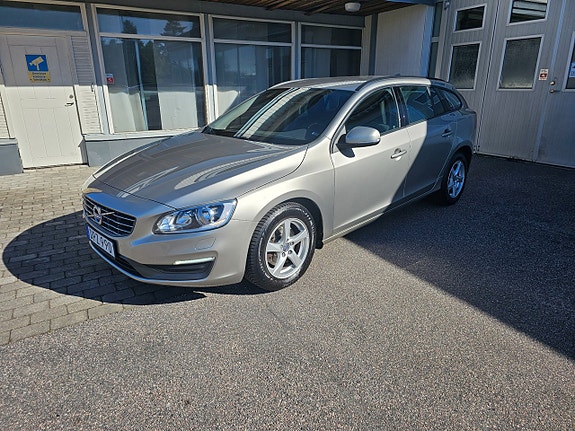 Volvo V60 3 of 20