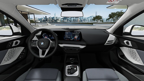 BMW 120 9 of 13