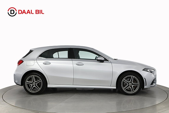 Mercedes-Benz A250 e 5 of 5