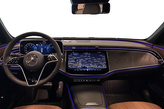 Mercedes-Benz E300 de 9 of 27