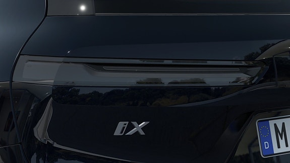 BMW iX 8 of 13