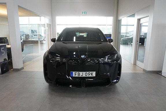 BMW iX 3 of 11